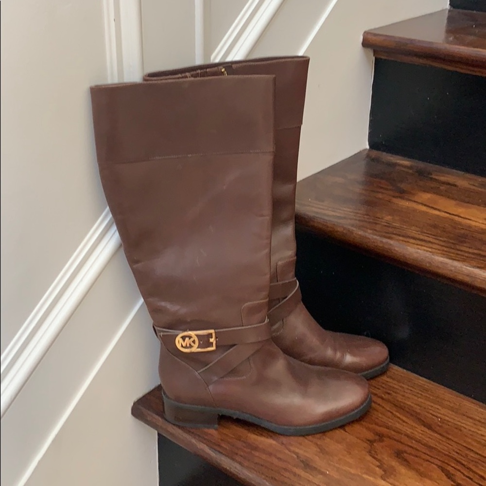 NWOT! Michael Kors boots sz 8M
